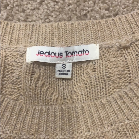 Cable sweater w/ tulle fringe - Picture 3 of 3